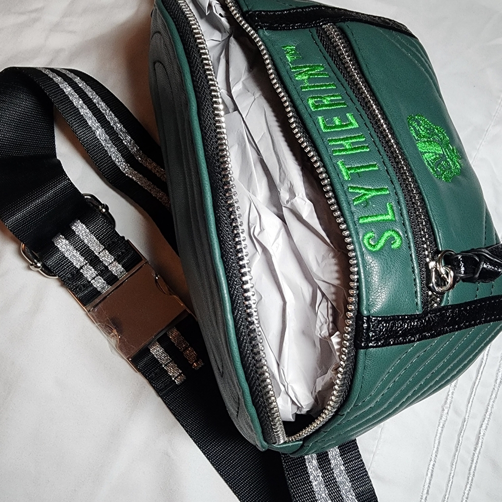 Fanny pack - Picture 2 of 3
